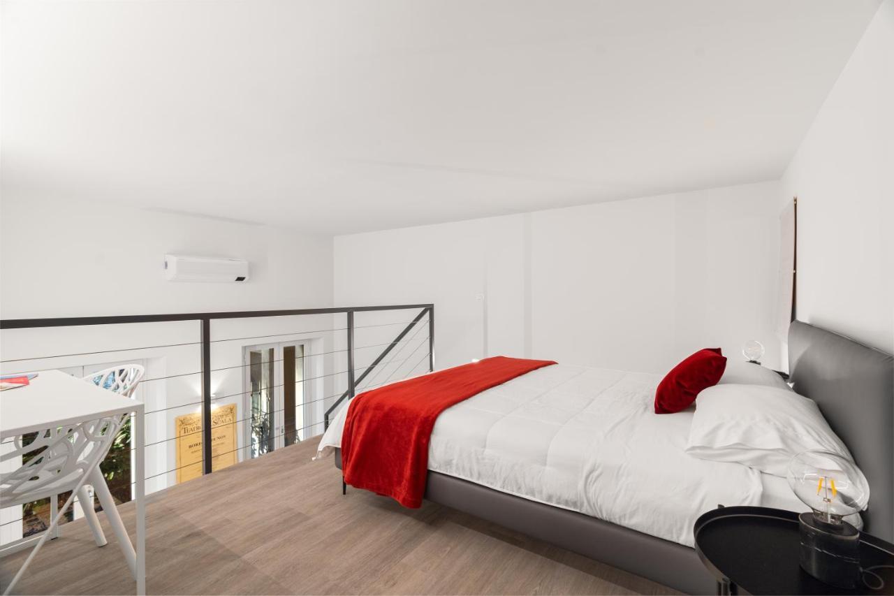 Modern Quiet Super Central Luxury Apartment Milán Exteriér fotografie