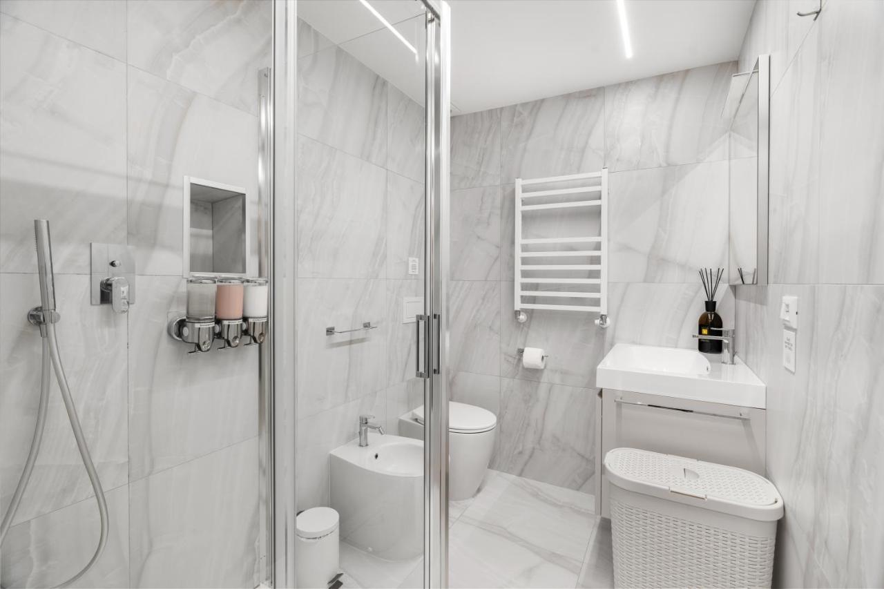 Modern Quiet Super Central Luxury Apartment Milán Exteriér fotografie