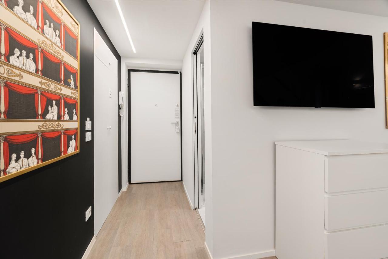 Modern Quiet Super Central Luxury Apartment Milán Exteriér fotografie
